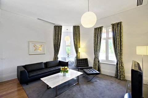 Seasons Heritage Melbourne - Hervey Bay Accommodation 34