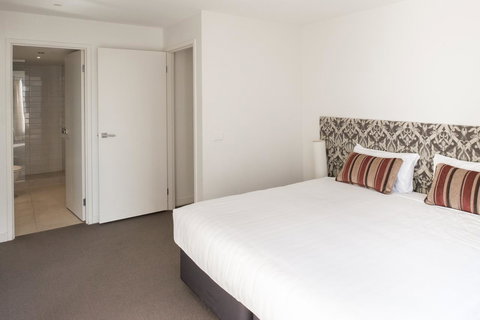 Seasons Heritage Melbourne - Hervey Bay Accommodation 21
