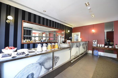 Seasons Heritage Melbourne - Hervey Bay Accommodation 10