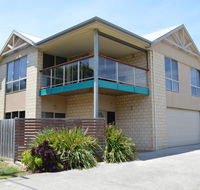 Ocean View Beach house - Tourism Hervey Bay