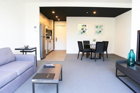 Clayton Serviced Apartments - Hervey Bay Accommodation 1
