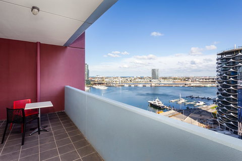 Accent Accommodation@Docklands - Tourism Hervey Bay 1