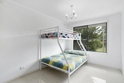 Fairhills - NEW LISTING, Beautifully Styled - Hervey Bay Accommodation 6