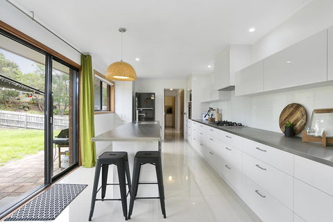 Fairhills - NEW LISTING, Beautifully Styled - Hervey Bay Accommodation 0