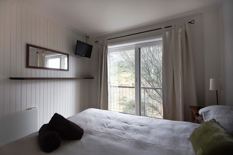 Maisonettes Falls Creek - Tourism Hervey Bay 6