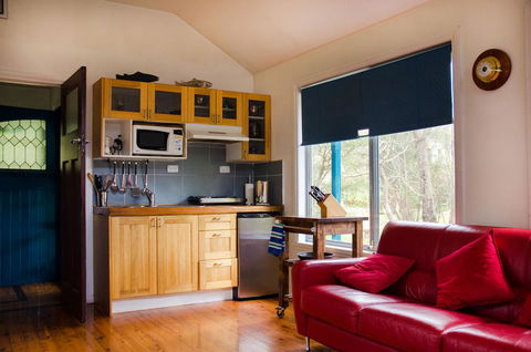 Ashwood Cottages - Hervey Bay Accommodation 17