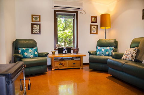 Ashwood Cottages - Hervey Bay Accommodation 15