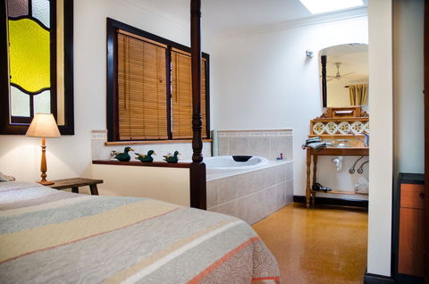Ashwood Cottages - Hervey Bay Accommodation 13
