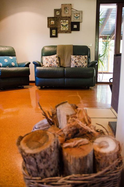 Ashwood Cottages - Hervey Bay Accommodation 7
