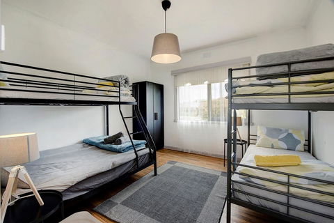 Jettycove Beach House - Hervey Bay Accommodation 7