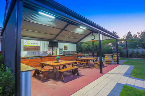 Mildura Holiday Villas - Hervey Bay Accommodation 17