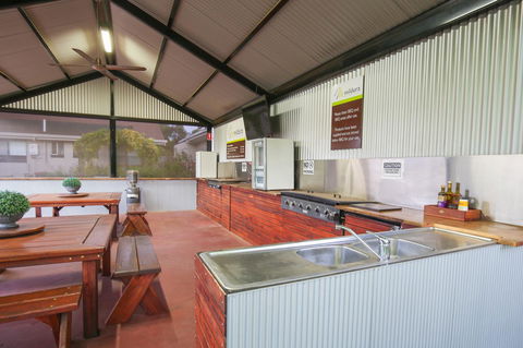 Mildura Holiday Villas - Hervey Bay Accommodation 42