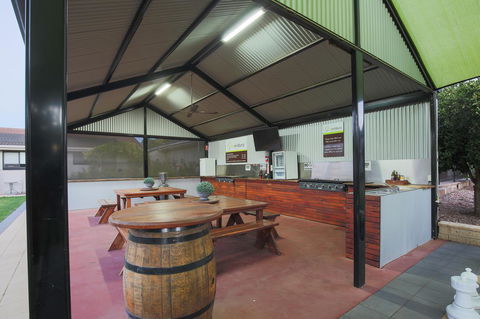 Mildura Holiday Villas - Hervey Bay Accommodation 31