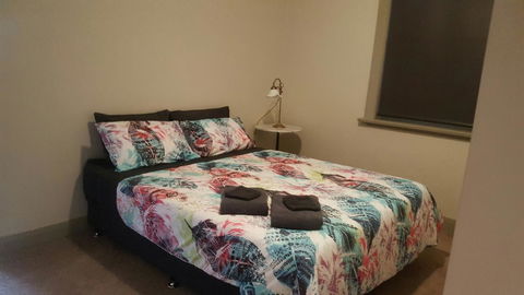 HogmortHomes Neale Street - Hervey Bay Accommodation 3