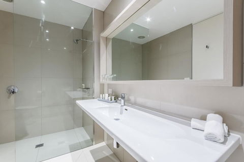 Quarters At Flinders Hotel - Hervey Bay Accommodation 18