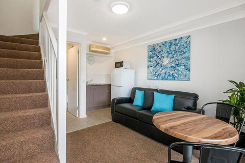 Apartments 521 - Hervey Bay Accommodation 1