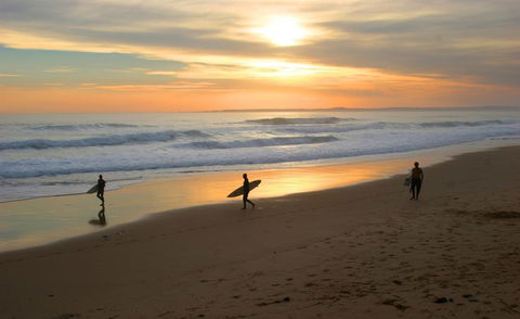 Stunning Waterfront Only 10 Minutes To Phillip Island - FREE EV UNIT 7kW For Electric Cars - Pet Friendly, Fireplace FREE WIFI Wine & Chocolates - Tourism Hervey Bay 11