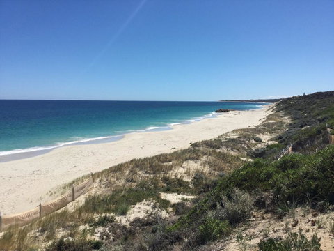 The Blue Beach House - Hervey Bay Accommodation 1