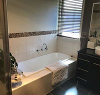 The Booville Hotel - Hervey Bay Accommodation
