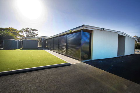 The Bunkhouse - Tourism Hervey Bay 0