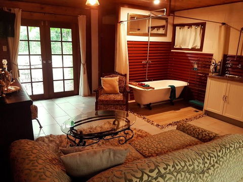 The Cabin - Hervey Bay Accommodation 0
