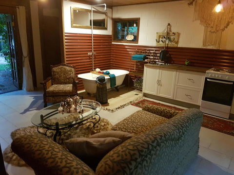 The Cabin - Hervey Bay Accommodation 1