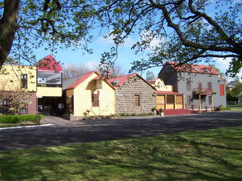 The Camperdown Mill - Tourism Hervey Bay 0