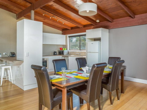 The Cape Escape - Hervey Bay Accommodation 2