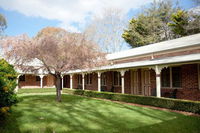 Book Bungendore Accommodation Vacations Hervey Bay Accommodation Hervey Bay Accommodation