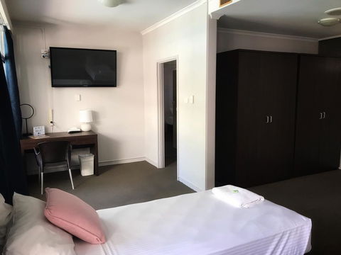 The Cavenagh - Hervey Bay Accommodation 2
