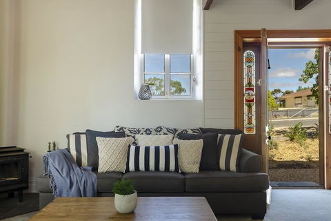 The Chapel - Hervey Bay Accommodation 1