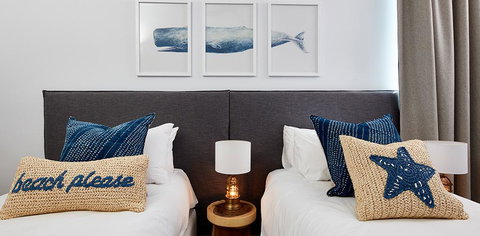 The Clovelly Hotel - Hervey Bay Accommodation 2