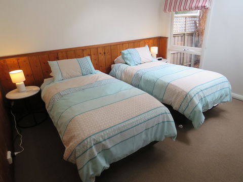 The Cottage South Hobart - Hervey Bay Accommodation 3