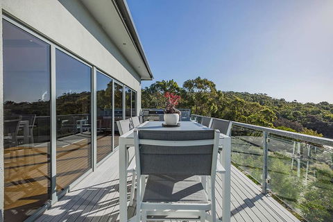 The Cove Bay Of Fires - Hervey Bay Accommodation 1