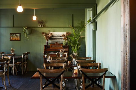 The Criterion Hotel - Hervey Bay Accommodation 1