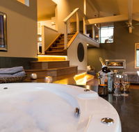 The Edge Villa - Hervey Bay Accommodation