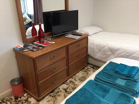 The Evergreen Bed And Breakfast - Hervey Bay Accommodation 1
