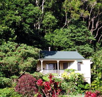 The Falls Montville - Hervey Bay Accommodation
