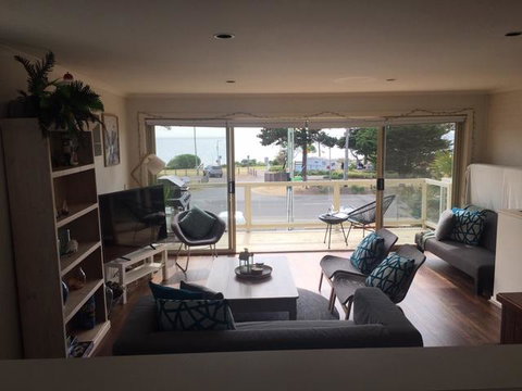 The Esplanade Holiday Home - Tourism Hervey Bay 2
