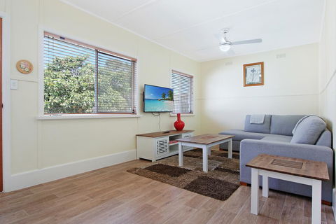 The Fishermans Cottage - Tourism Hervey Bay 1