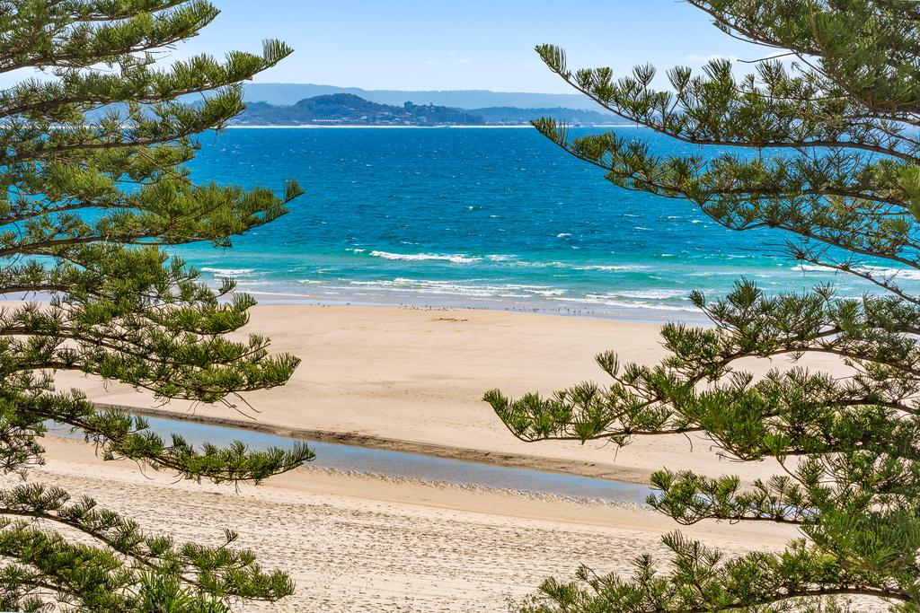 Rainbow Bay QLD Hervey Bay Accommodation