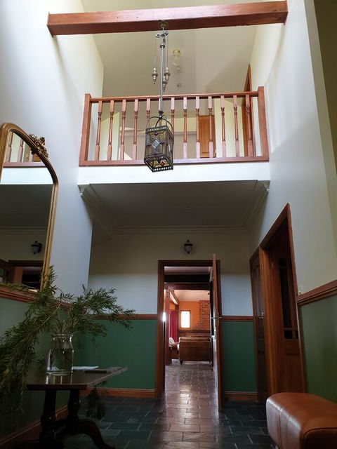The George Yering - Hervey Bay Accommodation 3