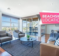 The Grand Oasis - Pool - Wifi - Mins from beach - Hervey Bay Accommodation