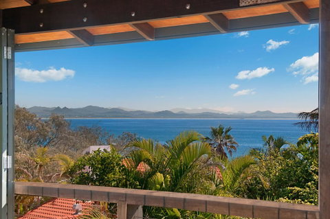 The Hawk At Wategos Beach - Hervey Bay Accommodation 0