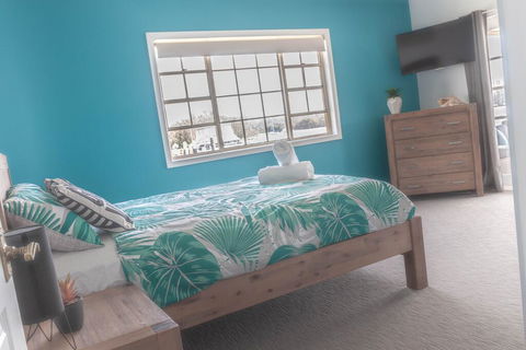 The Jetty House Jervis Bay - Tourism Hervey Bay 3