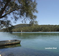 The Lake House - Lake Conjola - Hervey Bay Accommodation