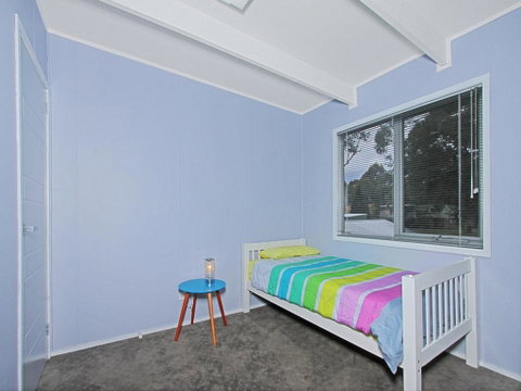 The Lake House - Lake Conjola - Hervey Bay Accommodation 3