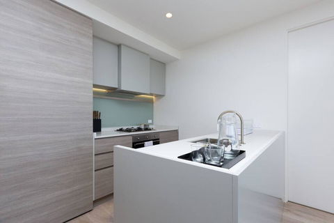 The Lively City 2bed 2 Bath APT @Footscray - Hervey Bay Accommodation 2