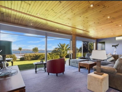 The Lodge - Tourism Hervey Bay 3
