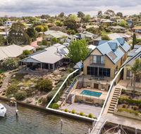 The Loft - Waterfront with Private Pool - Tourism Hervey Bay